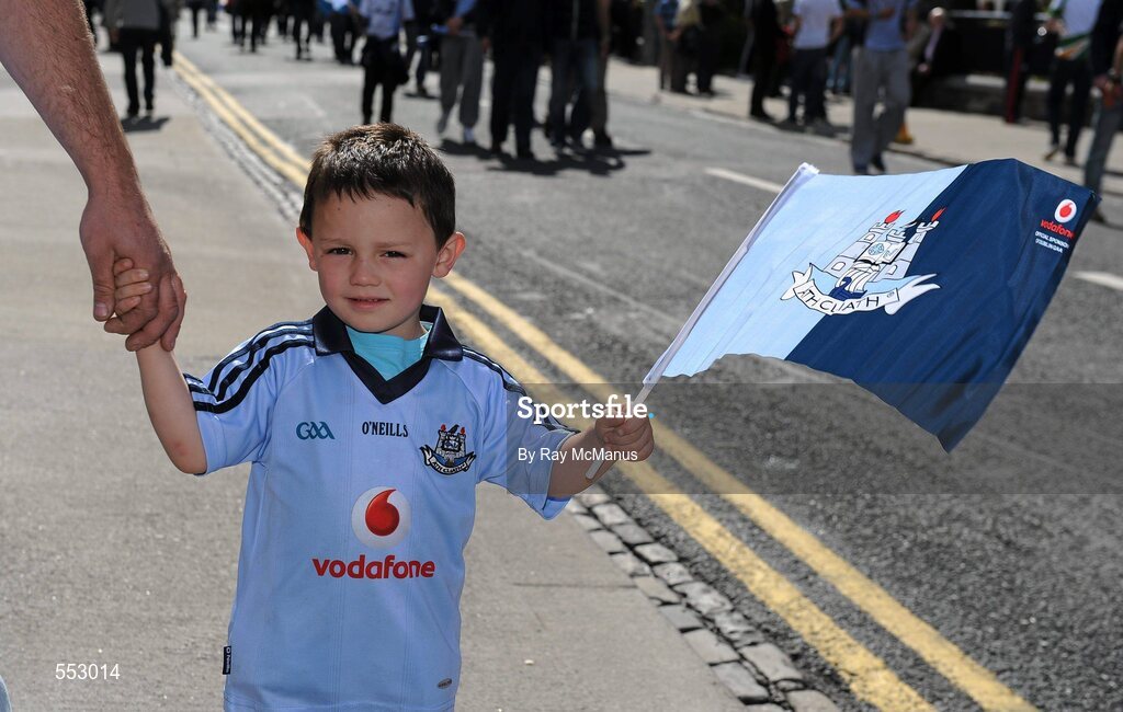 28 August 2011; Four year old Saul Fogarty, from Glasnevin, Dublin, on his way to the GAA Football All-Ireland Championship Semi-Finals, Croke Park, Dublin. Picture credit: Ray McManus / SPORTSFILE