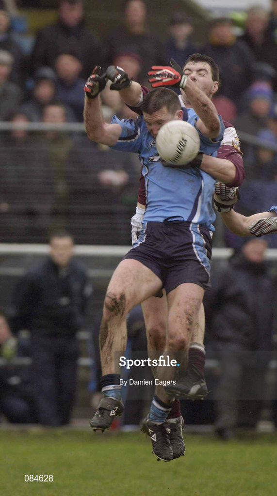 31 March 2002; Darren Homan of Dublin in action against Seán Ó Domhnaill of Galway during the Allianz Football League Division 1A Round 7 match between Galway and Dublin at St Jarlath's Park in Tuam, Galway. Photo by Damien Eagers/Sportsfile
