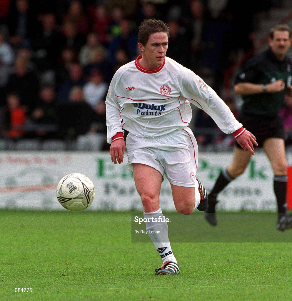 31 March 2002; Richie Baker of Shelbourne during the eircom League Premier Division match between Bohemians and Shelbourne at Dalymount Park in Dublin. Photo by Ray Lohan/Sportsfile