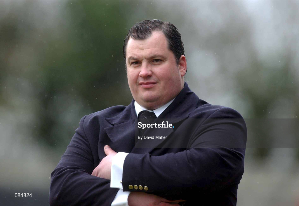 31 March 2002; St Patrick's Athletic manager Pat Dolan during the eircom League Premier Division match between Longford Town and St Patrtick's Athletic at Flancare Park in Longford. Photo by David Maher/Sportsfile