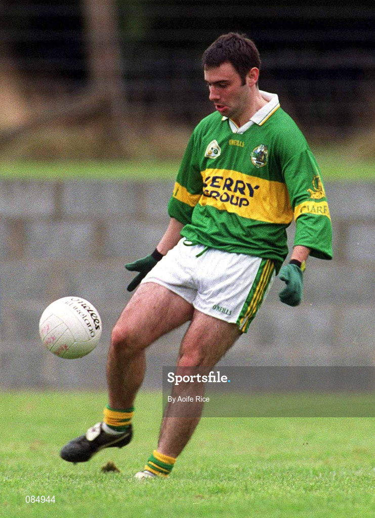 31 March 2002; Ian Twiss of Kerry during the Allianz National Football League Division 2A Round 7 match between Louth and Kerry at Páirc Mhuire in Ardee in Louth. Photo by Aoife Rice/Sportsfile