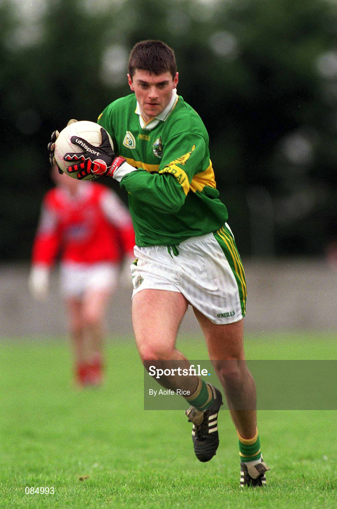 31 March 2002; Aodán Mac Gearailt of Kerry during the Allianz National Football League Division 2A Round 7 match between Louth and Kerry at Páirc Mhuire in Ardee in Louth. Photo by Aoife Rice/Sportsfile