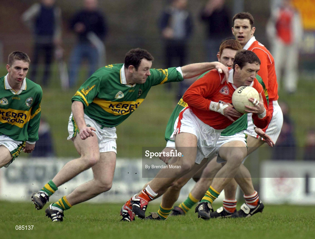 24 March 2002; Kieran McGeeney of Armagh in action against Séamus Moynihan of Kerry during the Allianz National Football League Division 2A Round 6 match between Kerry and Armagh at Austin Stack Park in Tralee, Kerry. Photo by Brendan Moran/Sportsfile