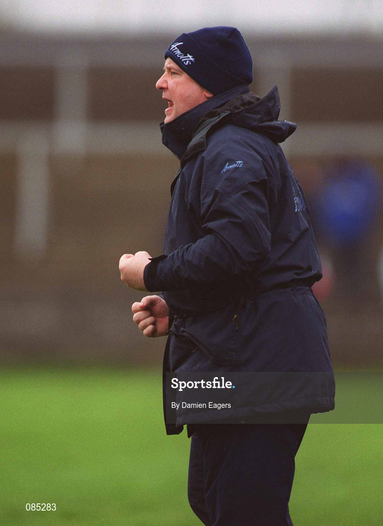 31 March 2002; Dublin manager Tommy Lyons during the Allianz Football League Division 1A Round 7 match between Galway and Dublin at St Jarlath's Park in Tuam, Galway. Photo by Damien Eagers/Sportsfile