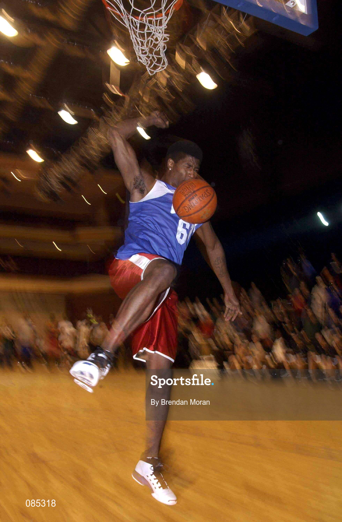 24 March 2002; Neptune's Kenny Gamble on his way to winning the National Slam Dunk competition at the ESB Men's National Championships Final match between Frosties Tigers Tralee and Dart Killester in the National Exhibition Centre in Killarney, Kerry. Photo by Brendan Moran/Sportsfile