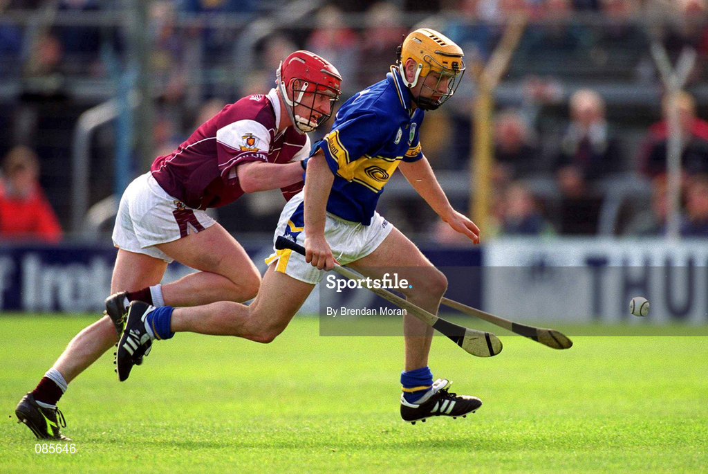 14 April 2002; Liam Cahill of Tipperary in action against Ollie Canning of Galway during the Allianz National Hurling League Quarter-Final match between Galway and Tipperary at Semple Stadium in Thurles, Tipperary. Photo by Brendan Moran/Sportsfile