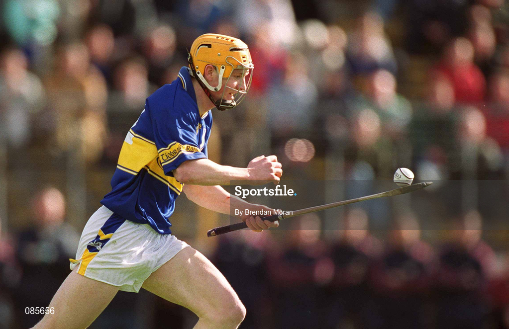14 April 2002; Lar Corbett of Tipperary during the Allianz National Hurling League Quarter-Final match between Galway and Tipperary at Semple Stadium in Thurles, Tipperary. Photo by Brendan Moran/Sportsfile