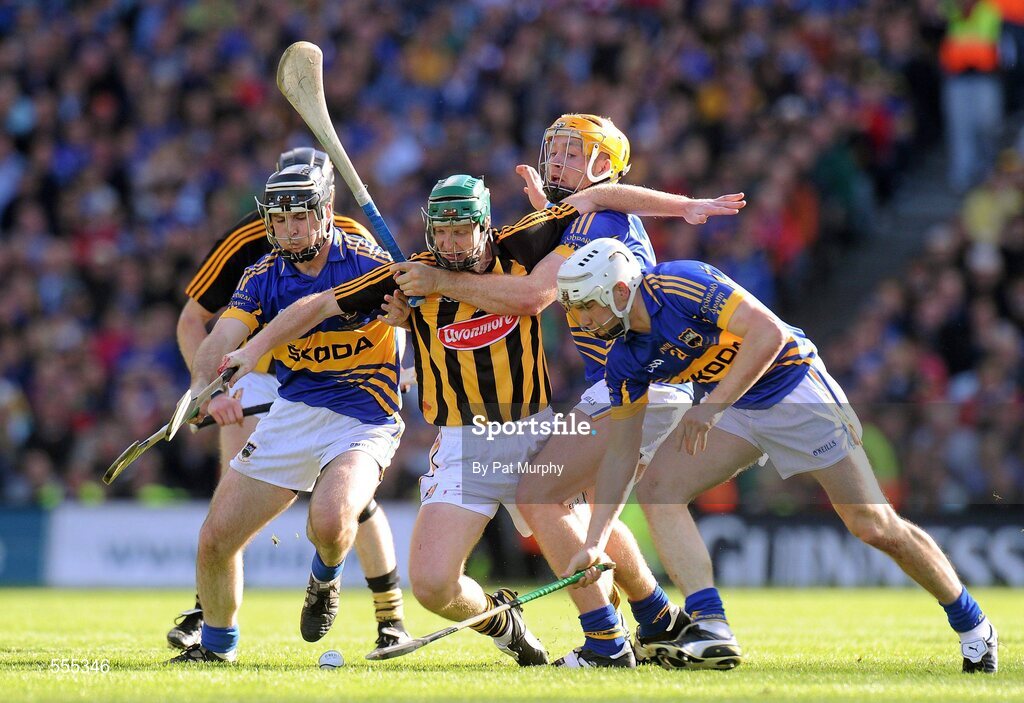 4 September 2011; Kilkenny's Henry Shefflin is tackled by Tipperary players, from left, Gearoid Ryan, Padraic Maher, and Brendan Maher. GAA Hurling All-Ireland Senior Championship Final, Kilkenny v Tipperary, Croke Park, Dublin. Picture credit: Pat Murphy / SPORTSFILE
