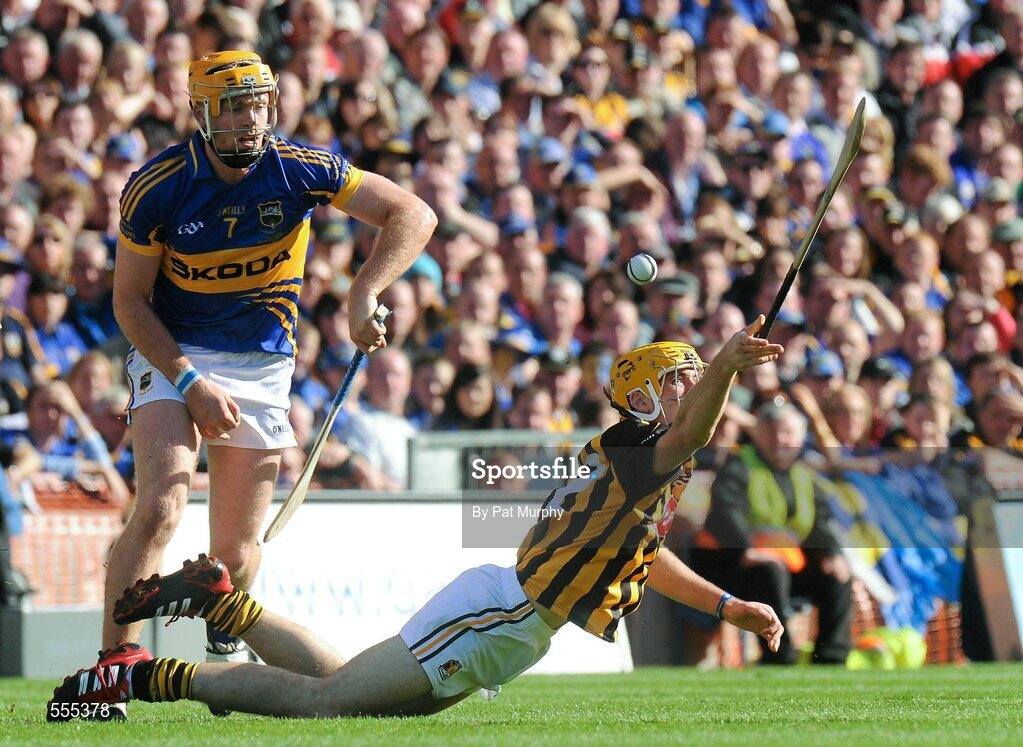4 September 2011; Colin Fennelly, Kilkenny, in action against Padraic Maher, Tipperary. GAA Hurling All-Ireland Senior Championship Final, Kilkenny v Tipperary, Croke Park, Dublin. Picture credit: Pat Murphy / SPORTSFILE