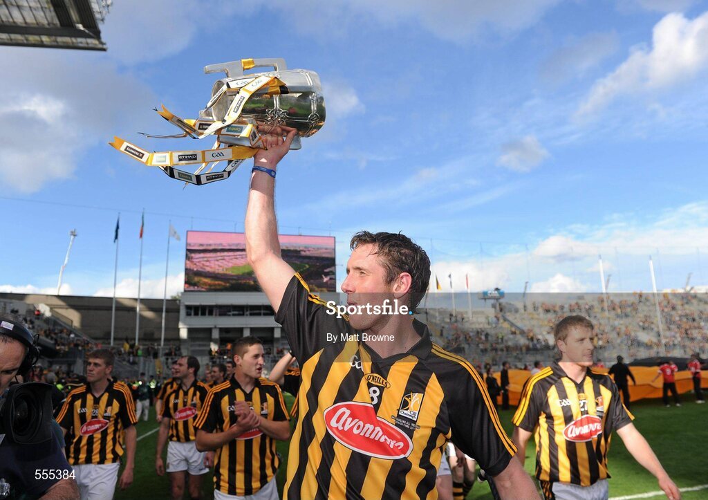 4 September 2011; Michael Fennelly, Kilkenny, celebrates with the Liam MacCarthy Cup. GAA Hurling All-Ireland Senior Championship Final, Kilkenny v Tipperary, Croke Park, Dublin. Picture credit: Matt Browne / SPORTSFILE