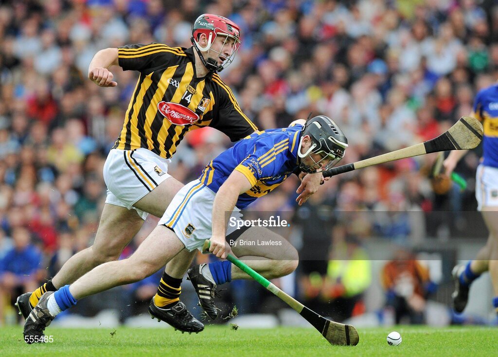 4 September 2011; Gearoid Ryan, Tipperary, in action against Eoin Larkin, Kilkenny. GAA Hurling All-Ireland Senior Championship Final, Kilkenny v Tipperary, Croke Park, Dublin. Picture credit: Brian Lawless / SPORTSFILE