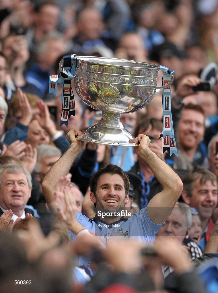 18 September 2011; Dublin captain Bryan Cullen lifts the Sam Maguire cup. GAA Football All-Ireland Senior Championship Final, Kerry v Dublin, Croke Park, Dublin. Photo by Sportsfile
