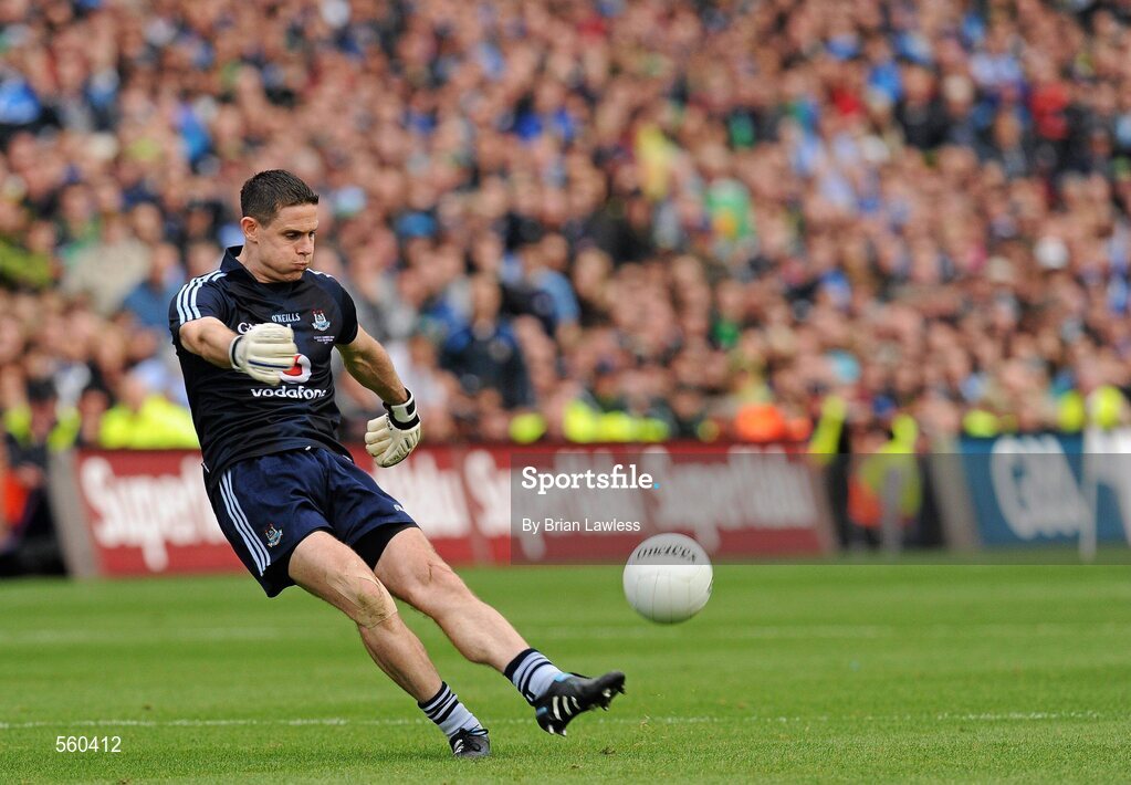 18 September 2011; Dublin goalkeeper Stephen Cluxton kicks the winning point in added time. GAA Football All-Ireland Senior Championship Final, Kerry v Dublin, Croke Park, Dublin. Picture credit: Ray McManus / SPORTSFILE