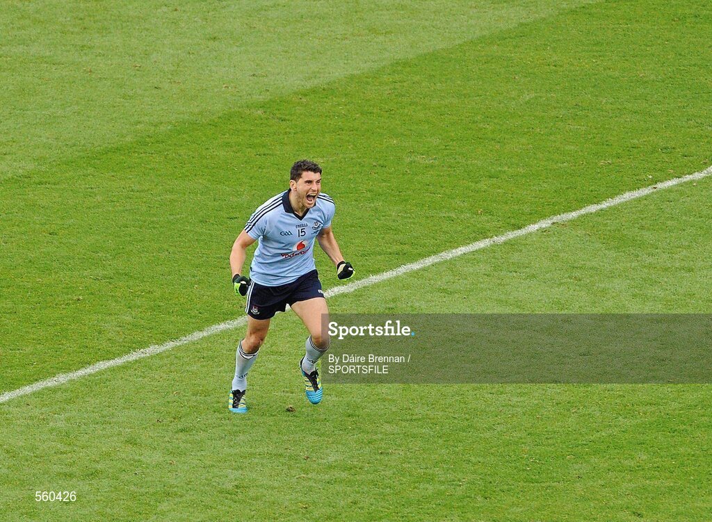 18 September 2011; Bernard Brogan, Dublin, celebrates after scoring a point which levelled the game in the closing stages. GAA Football All-Ireland Senior Championship Final, Kerry v Dublin, Croke Park, Dublin. Picture credit: Dáire Brennan / SPORTSFILE