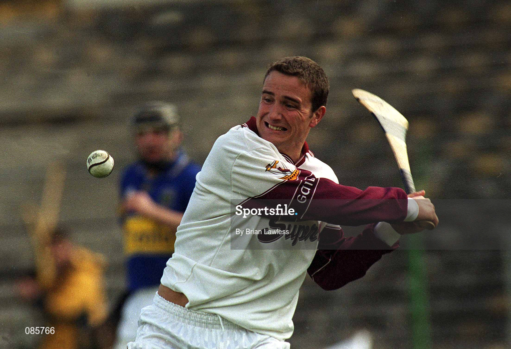 14 April 2002; Liam Donoghue of Galway goalkeeper during the Allianz National Hurling League Quarter-Final match between Galway and Tipperary at Semple Stadium in Thurles, Tipperary. Photo by Brian Lawless/Sportsfile