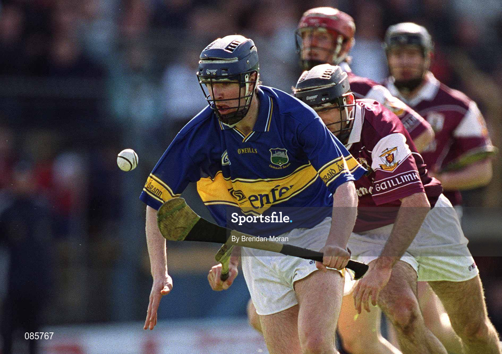 14 April 2002; John O'Brien of Tipperary during the Allianz National Hurling League Quarter-Final match between Galway and Tipperary at Semple Stadium in Thurles, Tipperary. Photo by Brendan Moran/Sportsfile