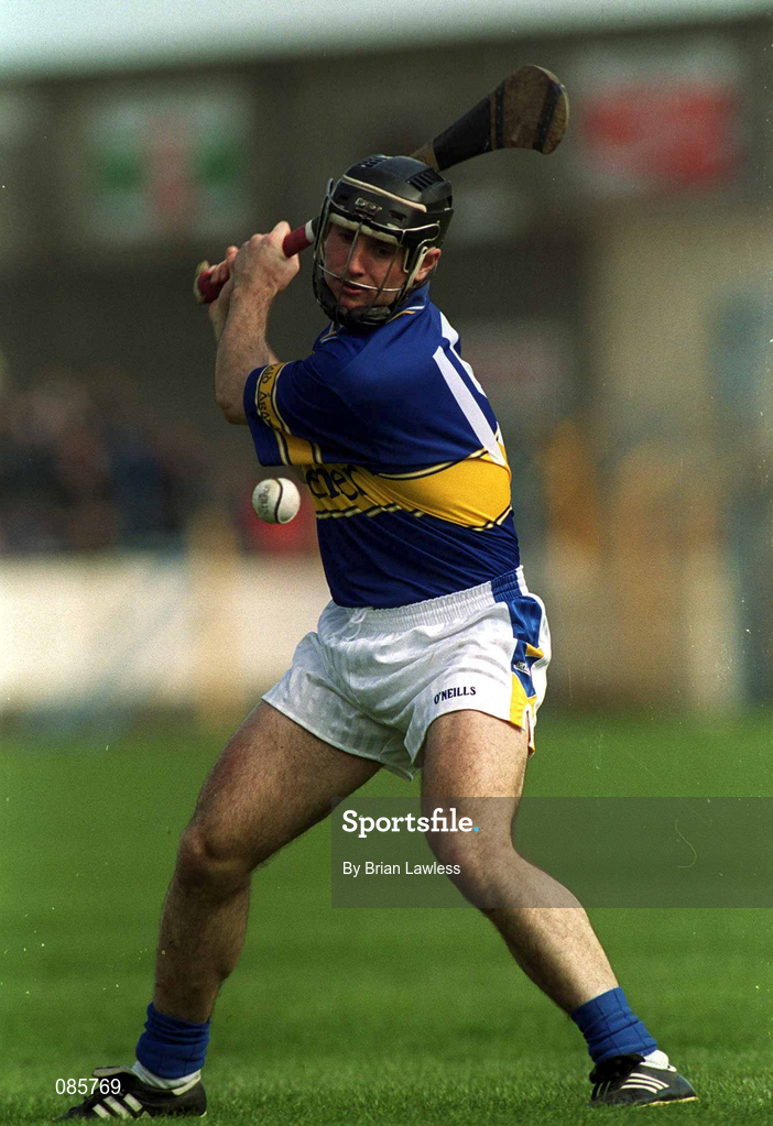 14 April 2002; Eoin Kelly of Tipperary during the Allianz National Hurling League Quarter-Final match between Galway and Tipperary at Semple Stadium in Thurles, Tipperary. Photo by Brian Lawless/Sportsfile
