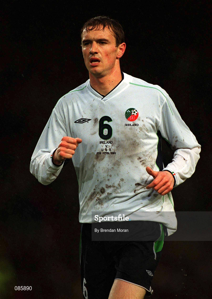 17 April 2002; Colin Healy of Republic of Ireland during the International Friendly match between Republic of Ireland and USA at Lansdowne Road in Dublin. Photo by Brendan Moran/Sportsfile
