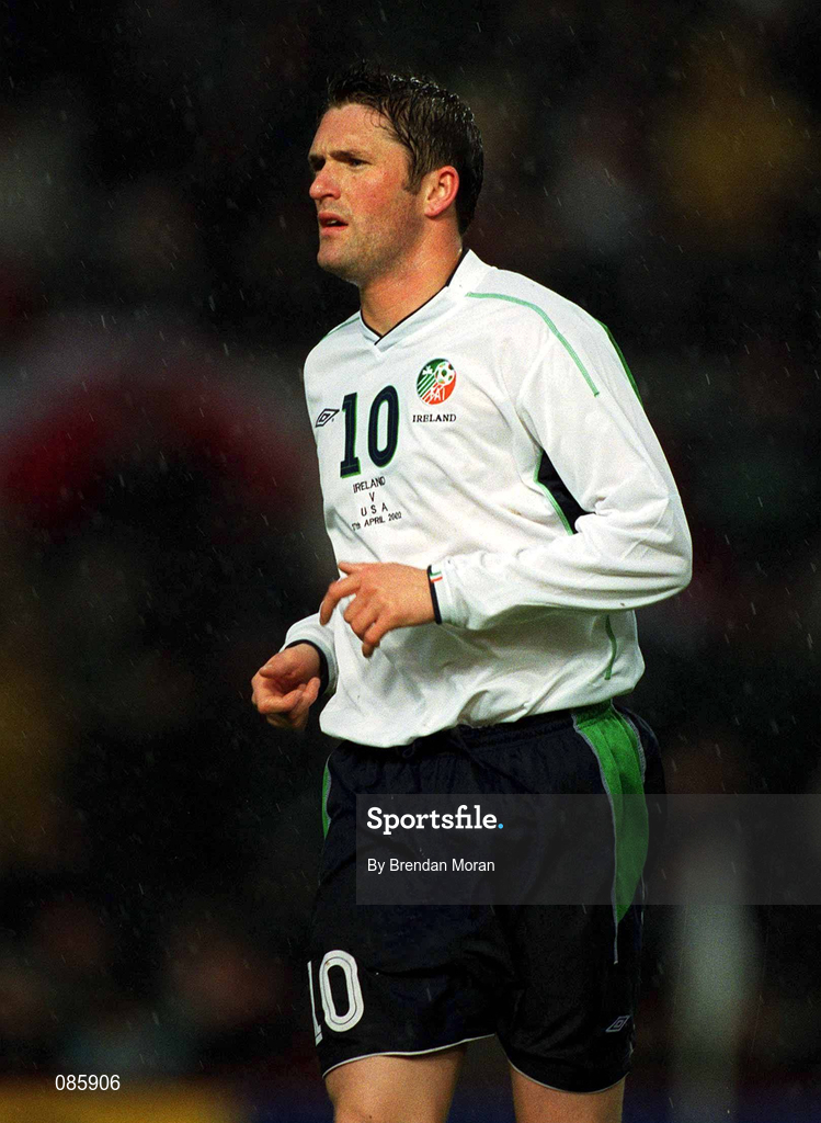 17 April 2002; Robbie Keane of Republic of Ireland during the International Friendly match between Republic of Ireland and USA at Lansdowne Road in Dublin. Photo by Brendan Moran/Sportsfile
