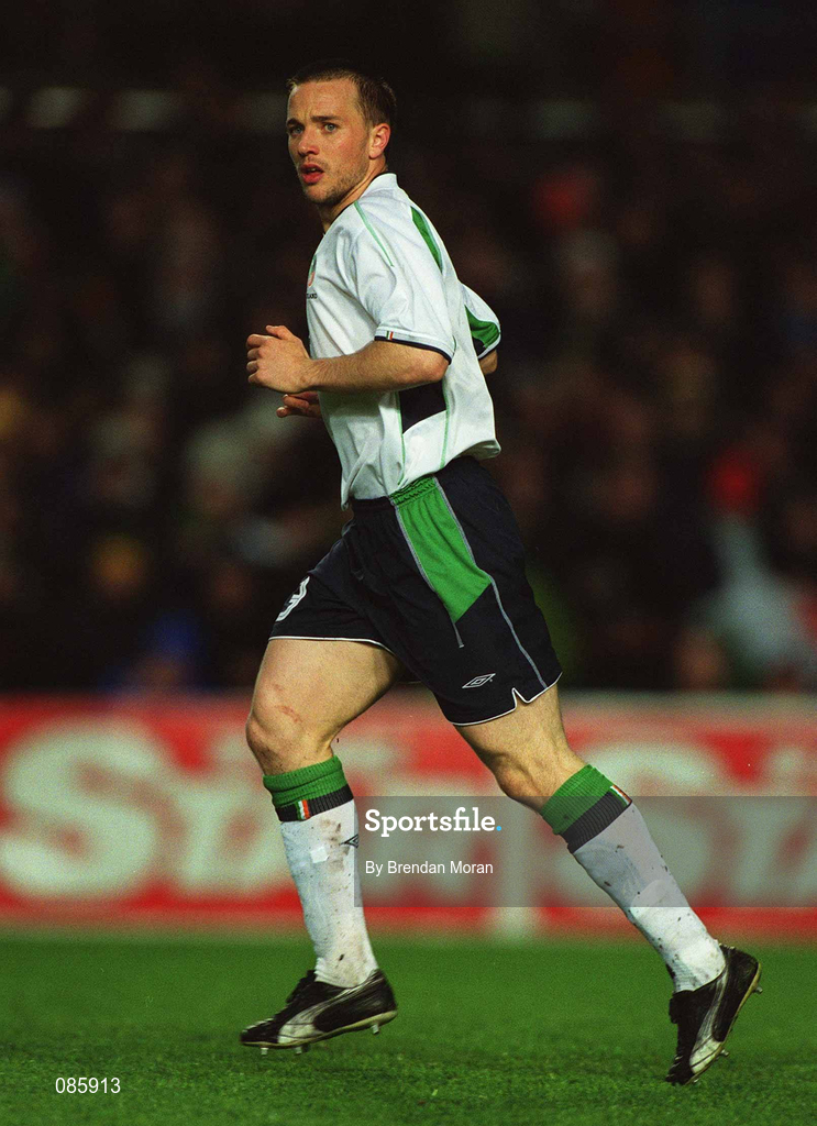 17 April 2002; David Connolly of Republic of Ireland during the International Friendly match between Republic of Ireland and USA at Lansdowne Road in Dublin. Photo by Brendan Moran/Sportsfile