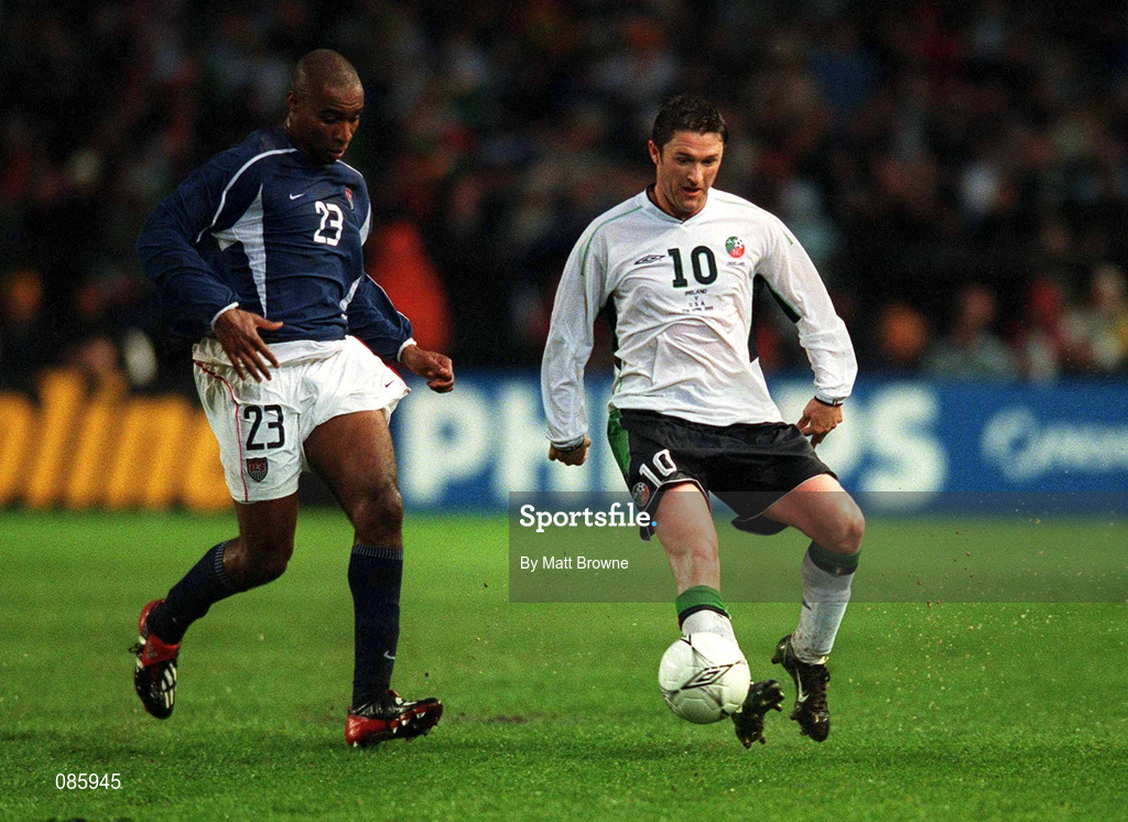 17 April 2002; Robbie Keane of Republic of Ireland in action against Eddie Pope of USA during the International Friendly match between Republic of Ireland and USA at Lansdowne Road in Dublin. Photo by Matt Browne/Sportsfile