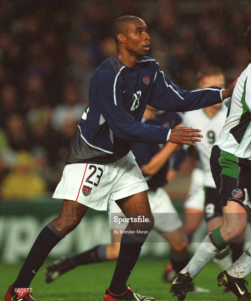 17 April 2002; Eddie Pope of USA during the International Friendly match between Republic of Ireland and USA at Lansdowne Road in Dublin. Photo by Brendan Moran/Sportsfile