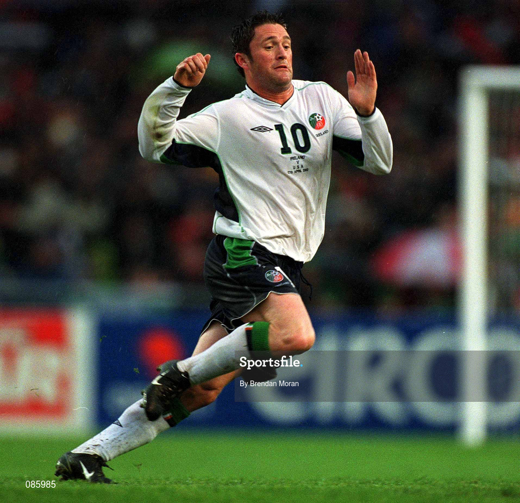 17 April 2002; Robbie Keane of Republic of Ireland during the International Friendly match between Republic of Ireland and USA at Lansdowne Road in Dublin. Photo by Brendan Moran/Sportsfile