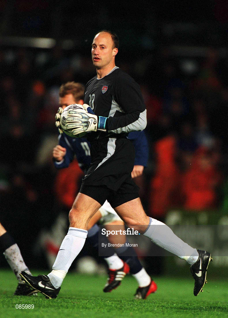 17 April 2002; Kasey Keller of USA during the International Friendly match between Republic of Ireland and USA at Lansdowne Road in Dublin. Photo by Brendan Moran/Sportsfile