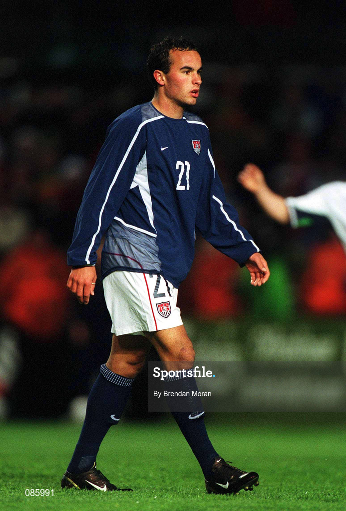 17 April 2002; Landon Donovan of USA during the International Friendly match between Republic of Ireland and USA at Lansdowne Road in Dublin. Photo by Brendan Moran/Sportsfile