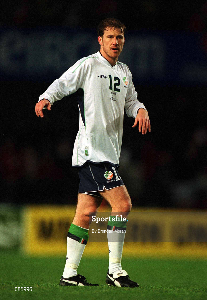 17 April 2002; Kenny Cunningham of Republic of Ireland during the International Friendly match between Republic of Ireland and USA at Lansdowne Road in Dublin. Photo by Brendan Moran/Sportsfile