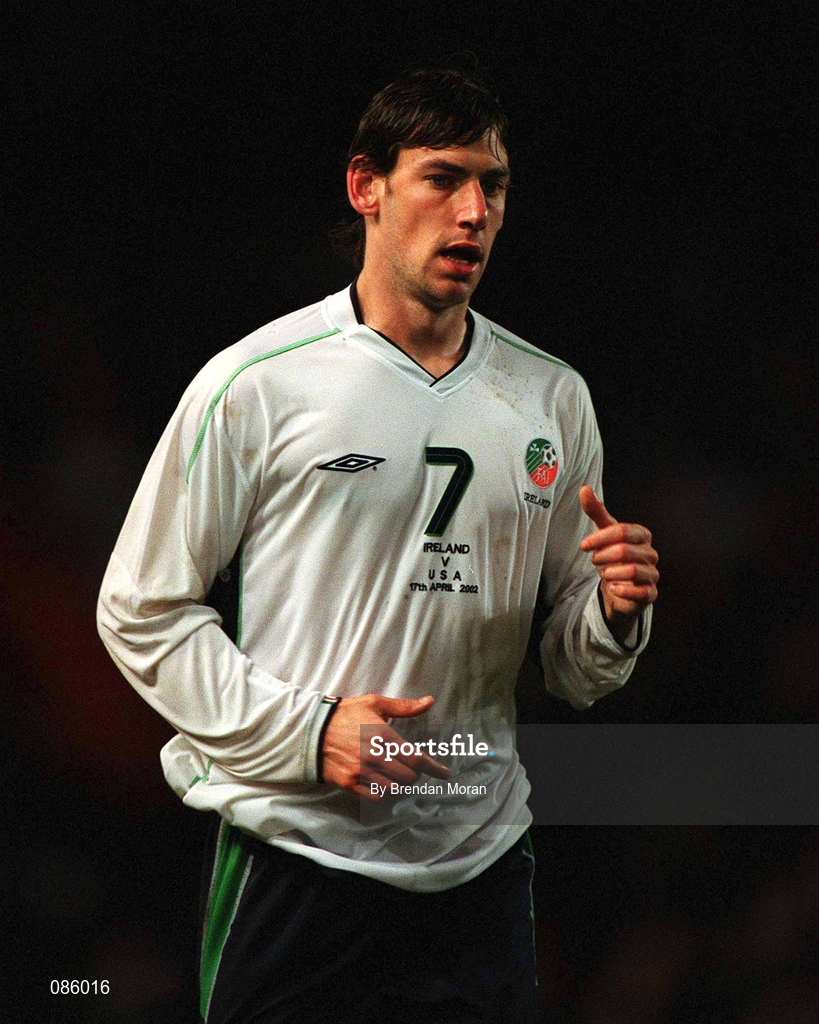 17 April 2002; Rory Delap of Republic of Ireland during the International Friendly match between Republic of Ireland and USA at Lansdowne Road in Dublin. Photo by Brendan Moran/Sportsfile
