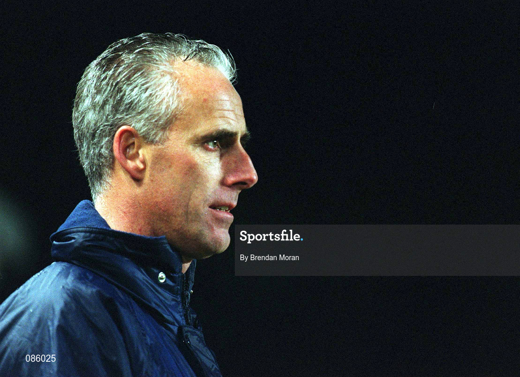 17 April 2002; Republic of Ireland manager Mick McCarthy during the International Friendly match between Republic of Ireland and USA at Lansdowne Road in Dublin. Photo by Brendan Moran/Sportsfile