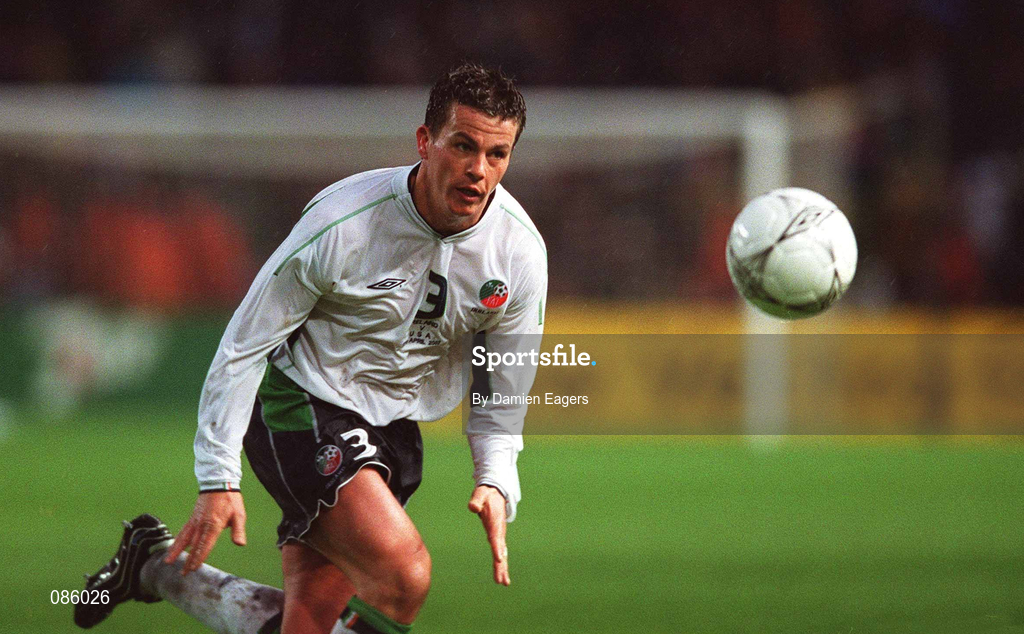 17 April 2002; Ian Harte of Republic of Ireland during the International Friendly match between Republic of Ireland and USA at Lansdowne Road in Dublin. Photo by Damien Eagers/Sportsfile