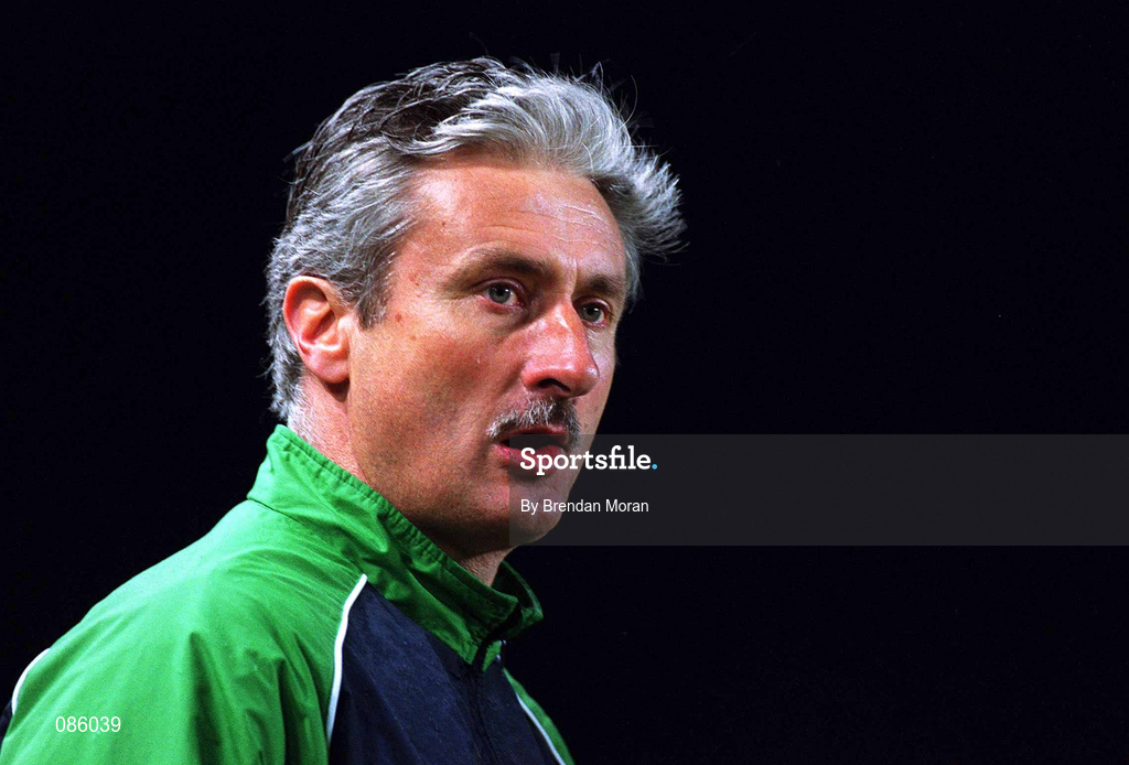 17 April 2002; Republic of Ireland assistant manager Ian Evans during the International Friendly match between Republic of Ireland and USA at Lansdowne Road in Dublin. Photo by Brendan Moran/Sportsfile