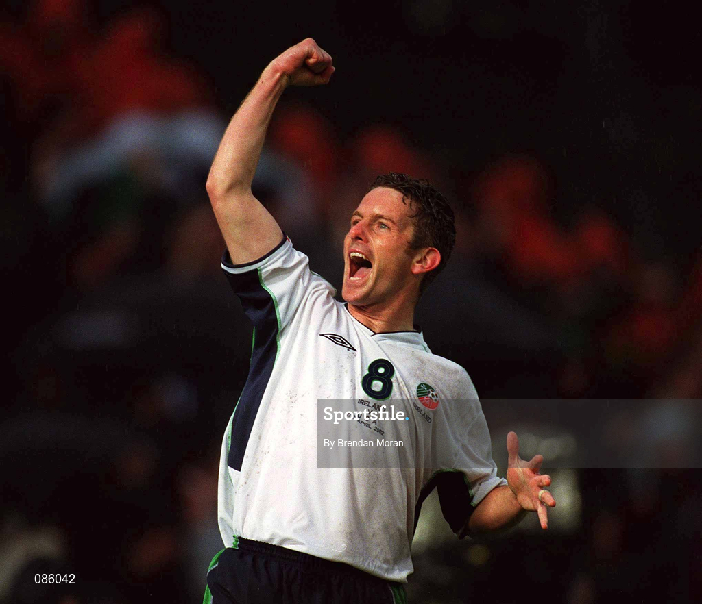 17 April 2002; Mark Kinsella of Republic of Ireland celebrates after scoring his side's first goal during the International Friendly match between Republic of Ireland and USA at Lansdowne Road in Dublin. Photo by Brendan Moran/Sportsfile