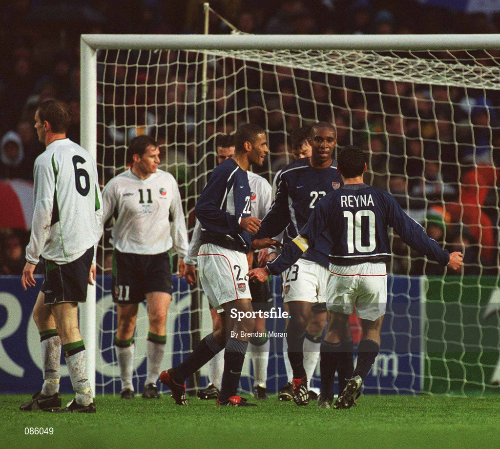 17 April 2002; Eddie Pope of celebrates with team-mates Tony Sanneh, left, and Claudio Reyna, 10, after scoring his side's first goal during the International Friendly match between Republic of Ireland and USA at Lansdowne Road in Dublin. Photo by Brendan Moran/Sportsfile