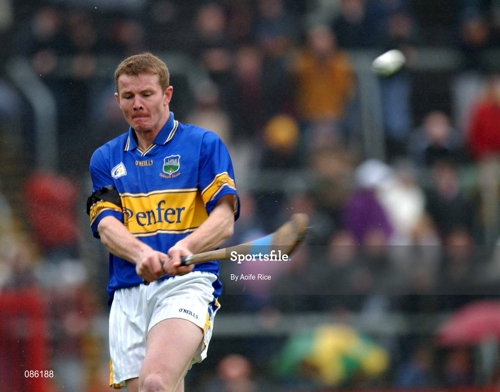 21 April 2002; Conor Gleeson of Tipperary during the Allianz National Hurling League Semi-Final match between Cork and Tipperary at Páirc Uí Chaoimh in Cork. Photo by Aoife Rice/Sportsfile