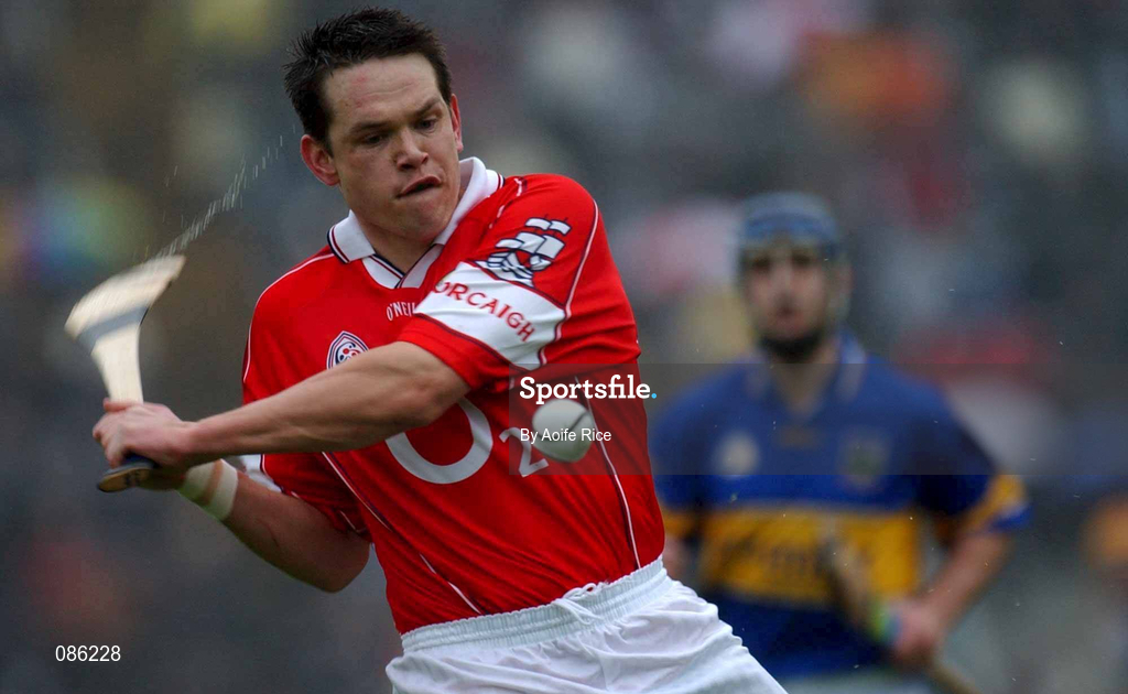 21 April 2002; Alan Browne of Cork during the Allianz National Hurling League Semi-Final match between Cork and Tipperary at Páirc Uí Chaoimh in Cork. Photo by Aoife Rice/Sportsfile