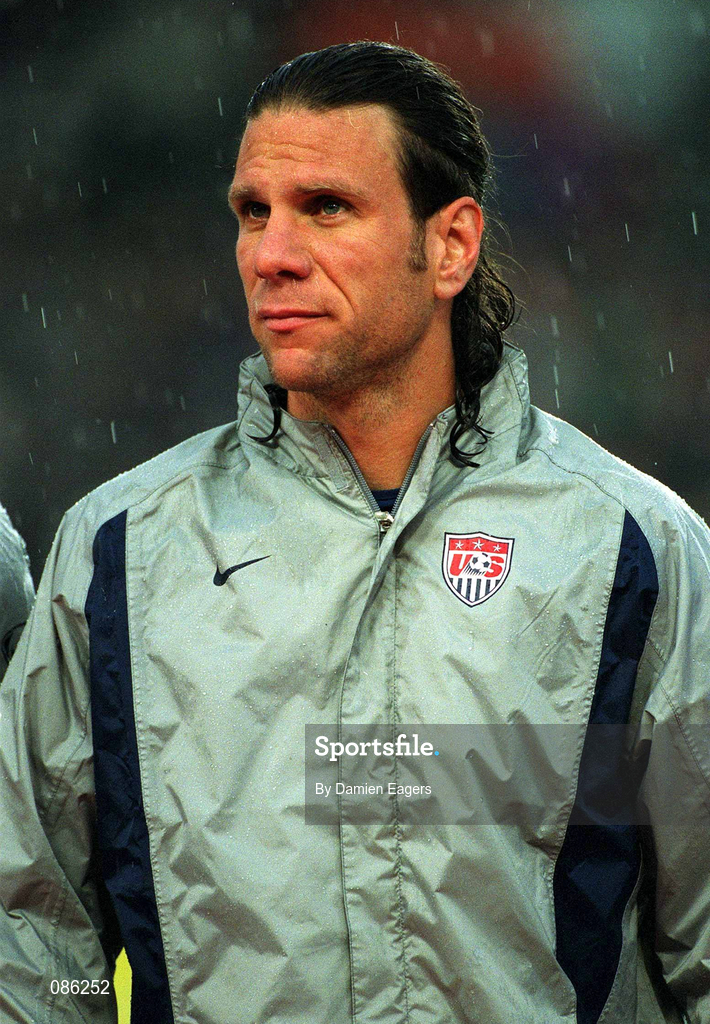 17 April 2002; Jeff Agoos of USA prior to the International Friendly match between Republic of Ireland and USA at Lansdowne Road in Dublin. Photo by Damien Eagers/Sportsfile