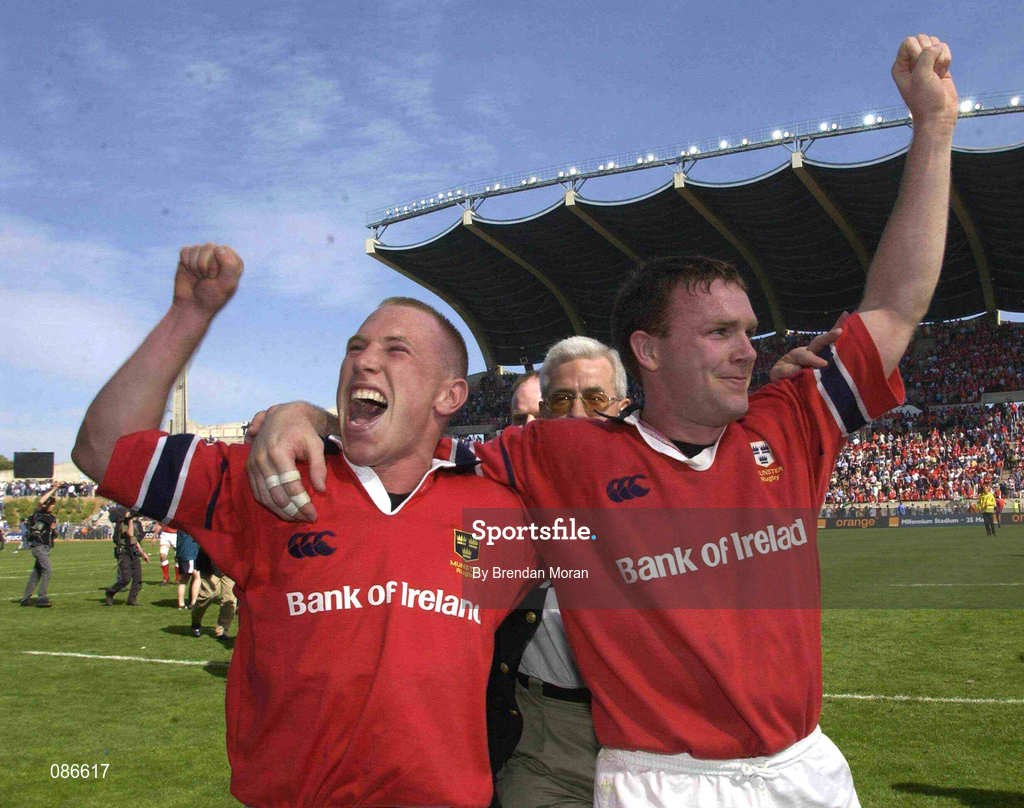 27 April 2002; Peter Stringer, left, and John Kelly cleebrate after the Heineken European Cup Semi-Final match between Castres and Munster at Stade de la Mediterranie in Beziers, France. Photo by Brendan Moran/Sportsfile