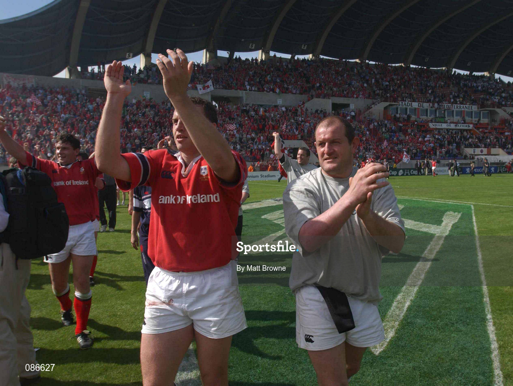 27 April 2002; Peter Clohessy, right, and Rob Henderson of Munster celebrate after the Heineken European Cup Semi-Final match between Castres and Munster at Stade de la Mediterranie in Beziers, France. Photo by Matt Browne/Sportsfile