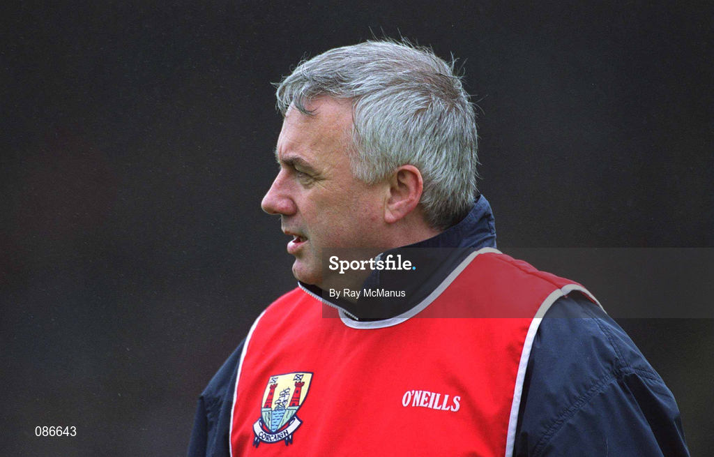 21 April 2002; Cork manager Bertie Óg Murphy during the Allianz National Hurling League Semi-Final match between Cork and Tipperary at Páirc Uí Chaoimh in Cork. Photo by Ray McManus/Sportsfile