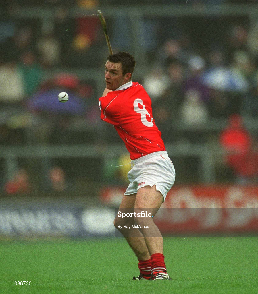 21 April 2002; Alan Cummins of Cork during the Allianz National Hurling League Semi-Final match between Cork and Tipperary at Páirc Uí Chaoimh in Cork. Photo by Ray McManus/Sportsfile