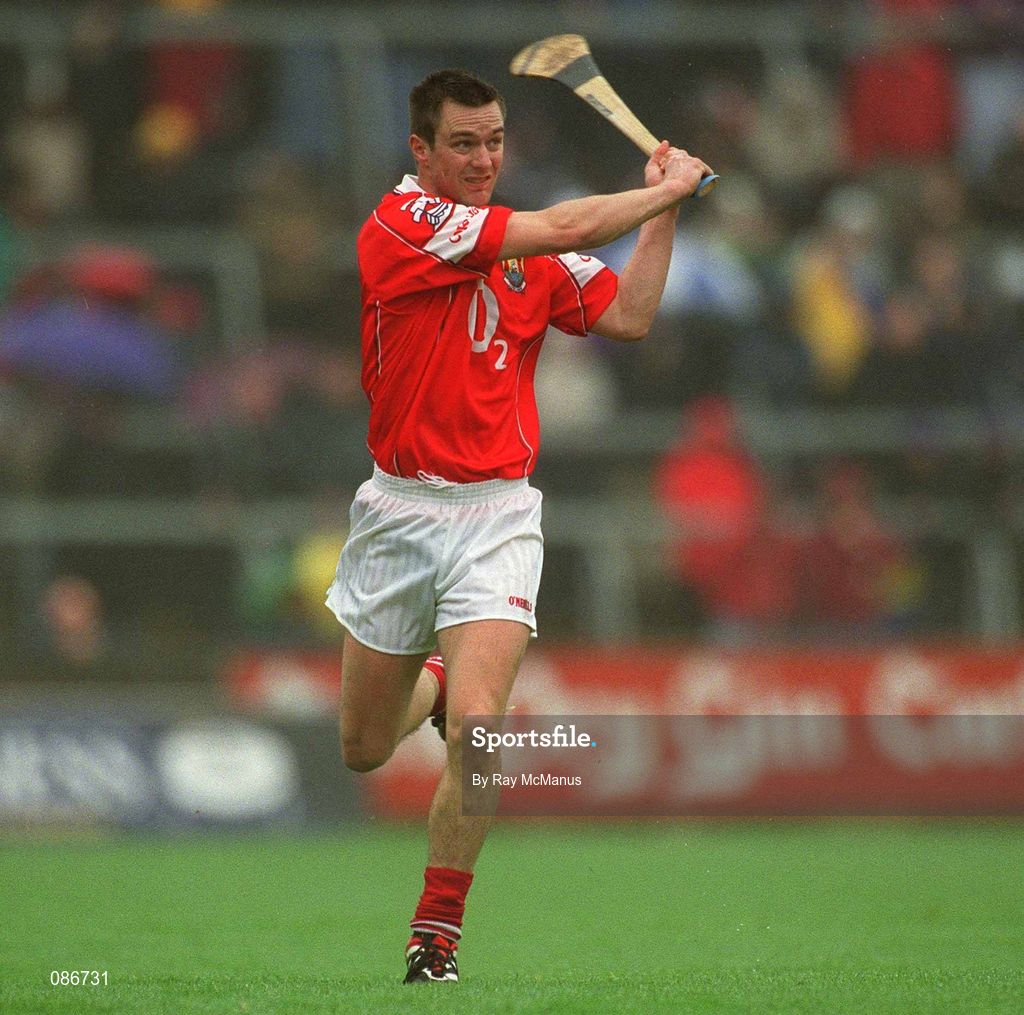 21 April 2002; Alan Cummins of Cork during the Allianz National Hurling League Semi-Final match between Cork and Tipperary at Páirc Uí Chaoimh in Cork. Photo by Ray McManus/Sportsfile