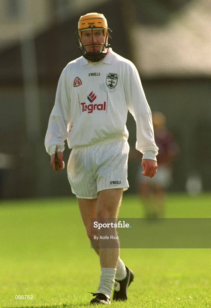 28 April 2002; Brendan Maher of Kildare during the Guinness Leinster Senior Hurling Championship First Round match between Westmeath and Kildare at Cusack Park in Mullingar, Westmeath. Photo by Aoife Rice/Sportsfile