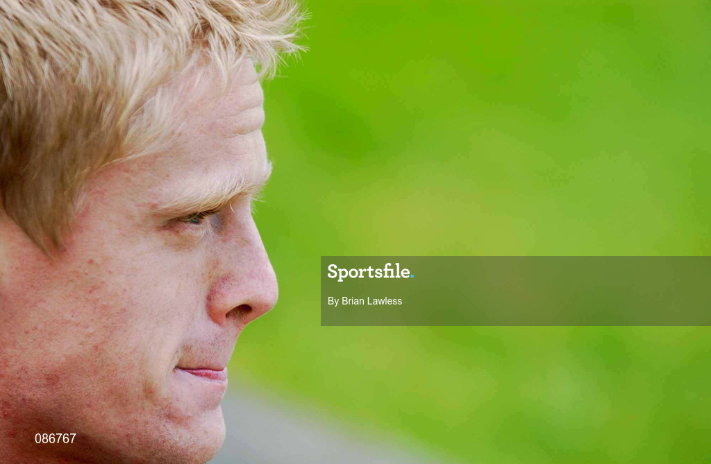 29 April 2002; Republic of Ireland International Damien Duff at the launch of The adidas Predator Mania football boot at The Radisson Hotel in Dublin. Photo by Brian Lawless/Sportsfile