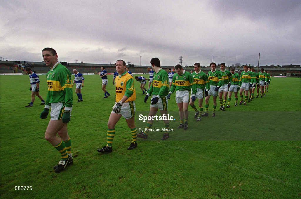 28 April 2002; Kerry captain Darragh Ó Sé leads his side in the parade prior to the Allianz National Football League Division 2 Final match between Kerry and Laois at the Gaelic Grounds in Limerick. Photo by Brendan Moran/Sportsfile