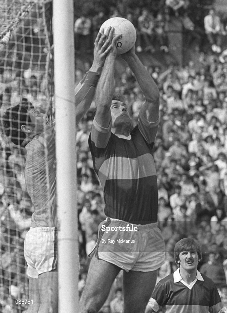 July 1982; John O'Keeffe of Kerry claims the ball ahead of his goalkeeper Charlie Nelligan during the Munster Senior Football Championship Final match between Cork and Kerry at Páirc Uí Chaoimh in Cork. Photo by Ray McManus/Sportsfile