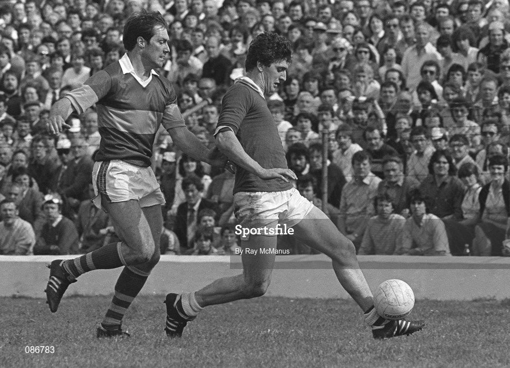 24 May 1982; Christy Ryan of Cork gets out in front of John O'Keeffe of Kerry during the National Football League Final Replay match between Cork and Kerry at Páirc Uí Chaoimh in Cork. Photo by Ray McManus/Sportsfile