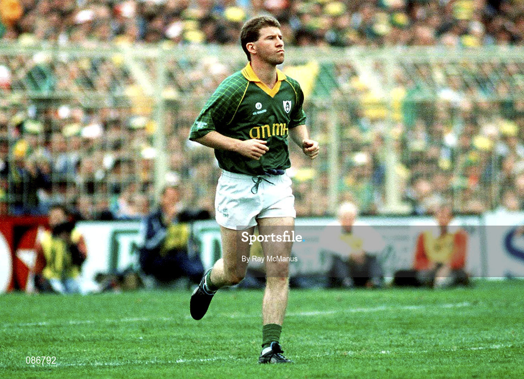 16 September 1990; Robbie O'Malley of Meath during the All-Ireland Senior Football Championship Final match between Cork and Meath at Croke Park in Dublin. Photo by Ray McManus/Sportsfile